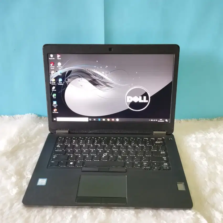 Promo Laptop Dell i5 Gen 6 8/256 Vga R7 2GB , Murah,minus Fisik