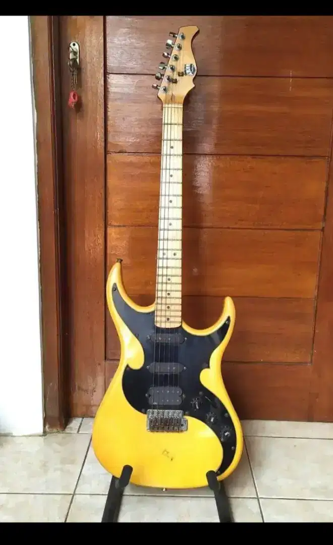 Gitar Elektrik Axl