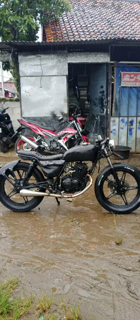 Motor custom buat yg hobi