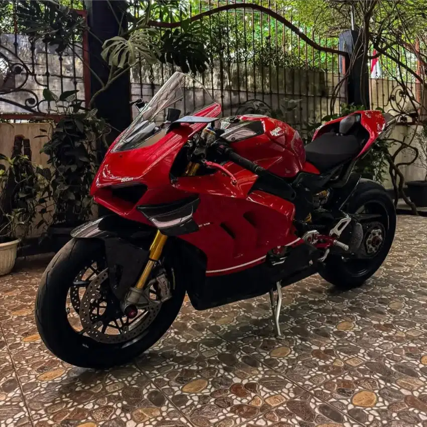 Ducati Panigale V4S 2021