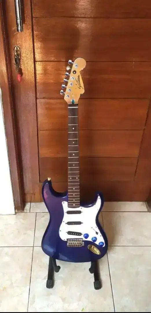 Gitar Elektrik Starsun