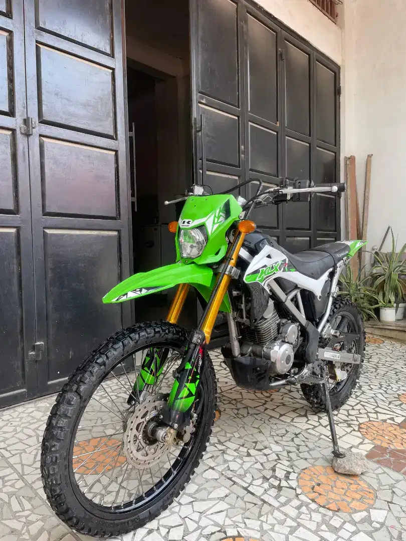 Di jual cepat KLX 2019 PEMAKAIAN PRIBADI