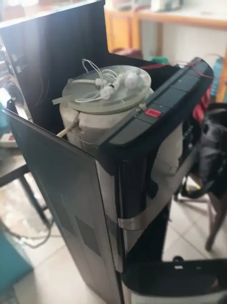 Jasa pengecekan kerusakan pada AC, kulkas, mesin cuci, dispenser