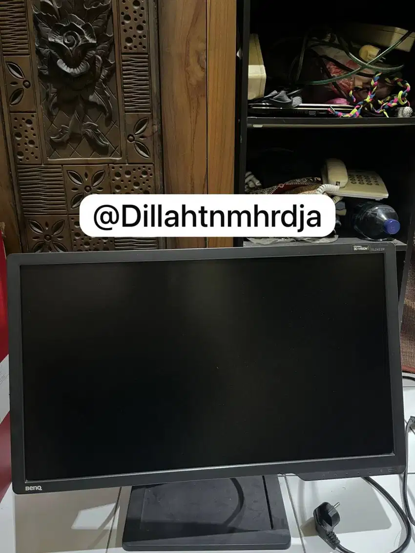 WTS MONITOR BENQ XL2411P 144Hz + Mouse Zowie ZA12