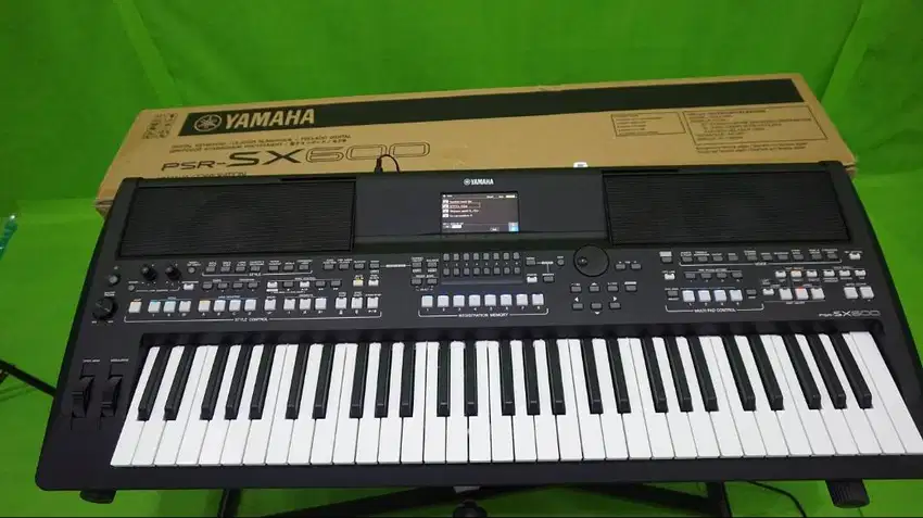 PO nya seminggu aja.. Yamaha Psr SX600 ready