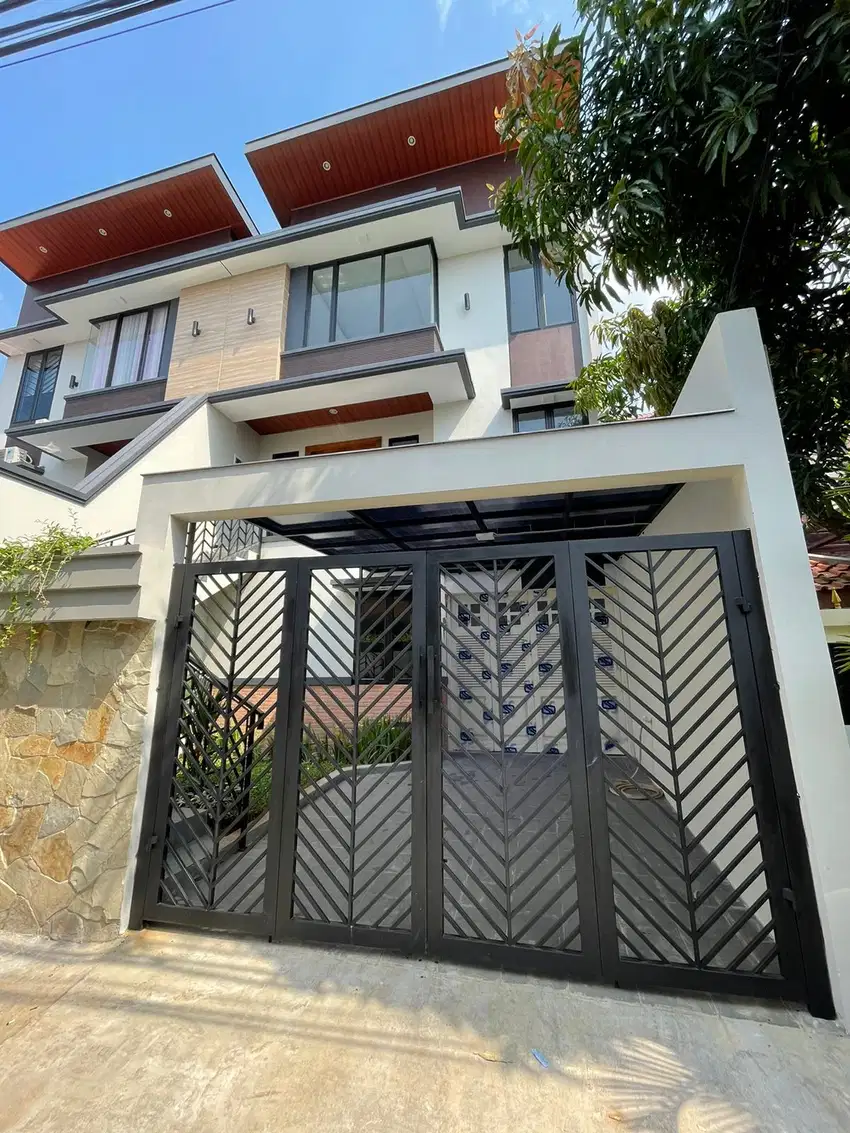 Kalibata Rumah Baru, bagus sekali, 4kt, 4km, 3 lantai