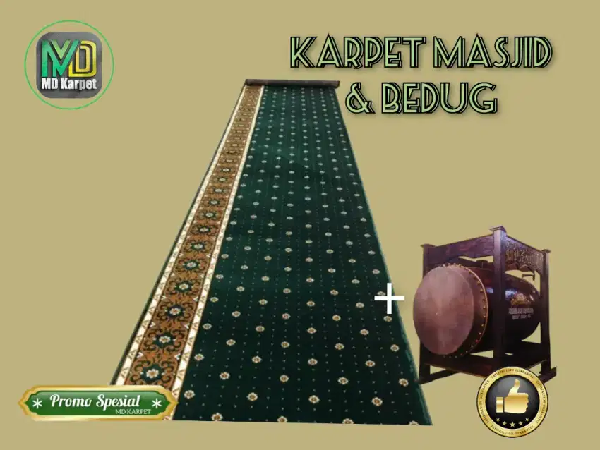 Ada karpet masjid dan bedug