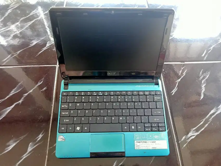 Acer Aspire One D270