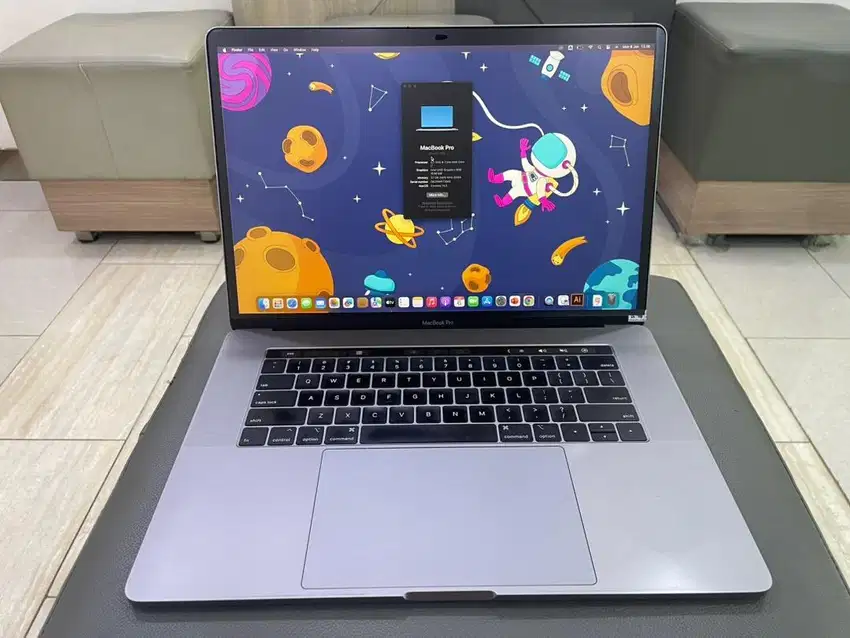 Macbook pro 2018 15’ CTO