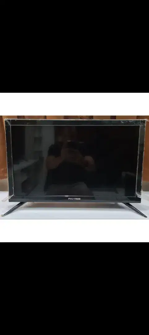 TV LED POLYTRON 24INCH