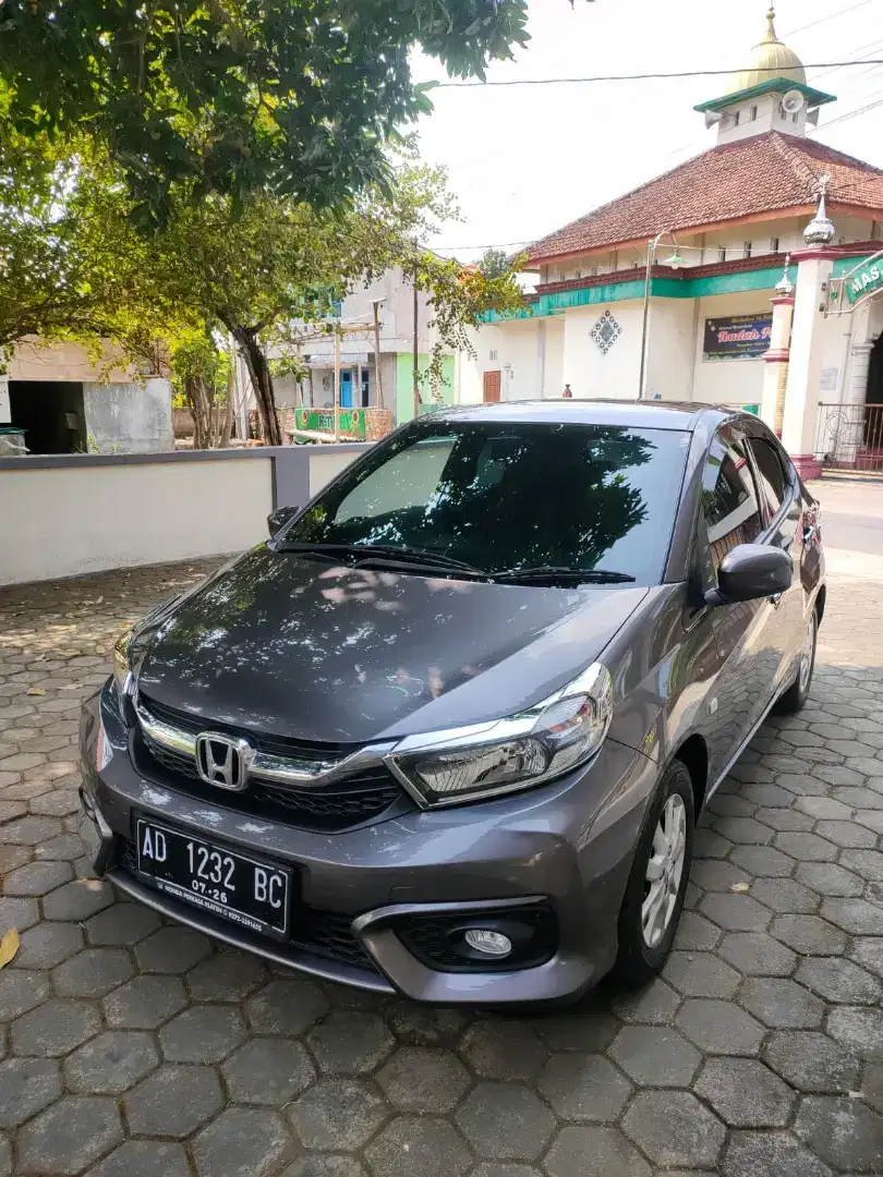 JUAL MOBIL BRIO SATYA WARNA ABU