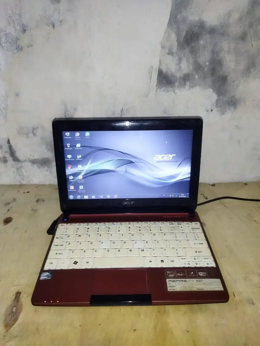 Laptop Bekas Second Murah Acer D257 Ram 2 GB Hardisk 160 Gb Sby