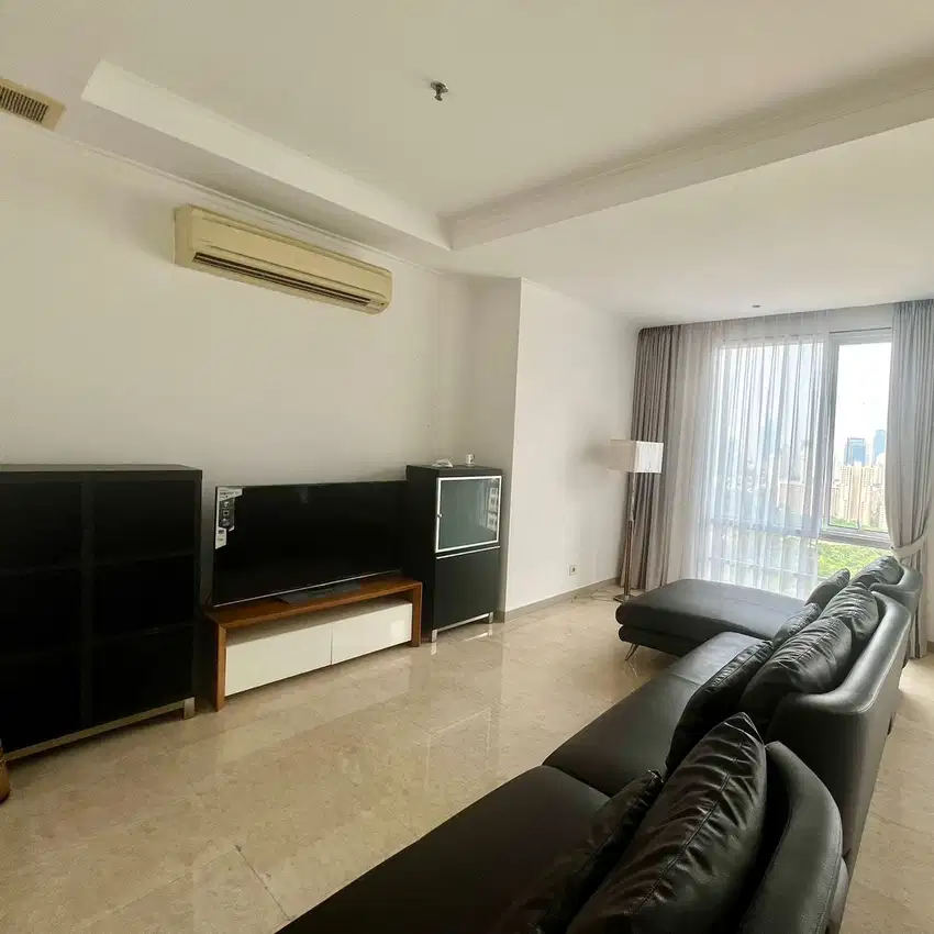 For Rent Apartment Fx Sudirman 2 + 1 Bedroom