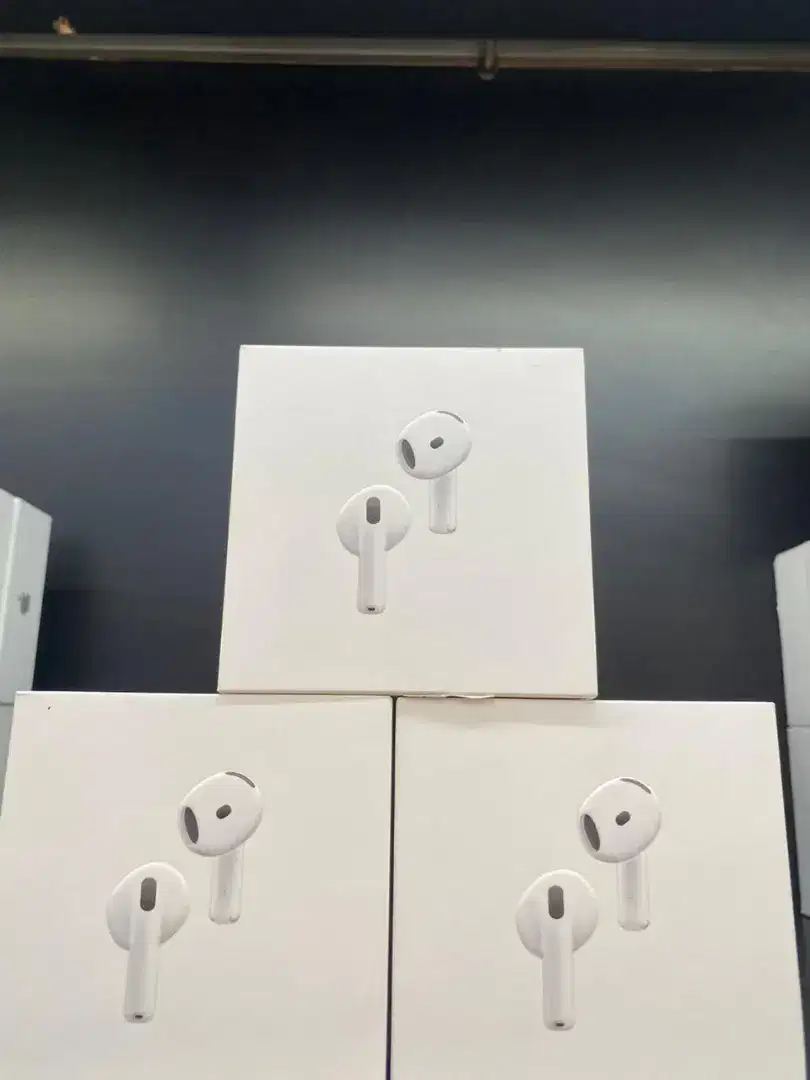 APPLE AIRPODS GEN 4 READY