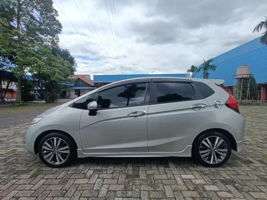 honda jazz New RS - AT 2015 kukutan