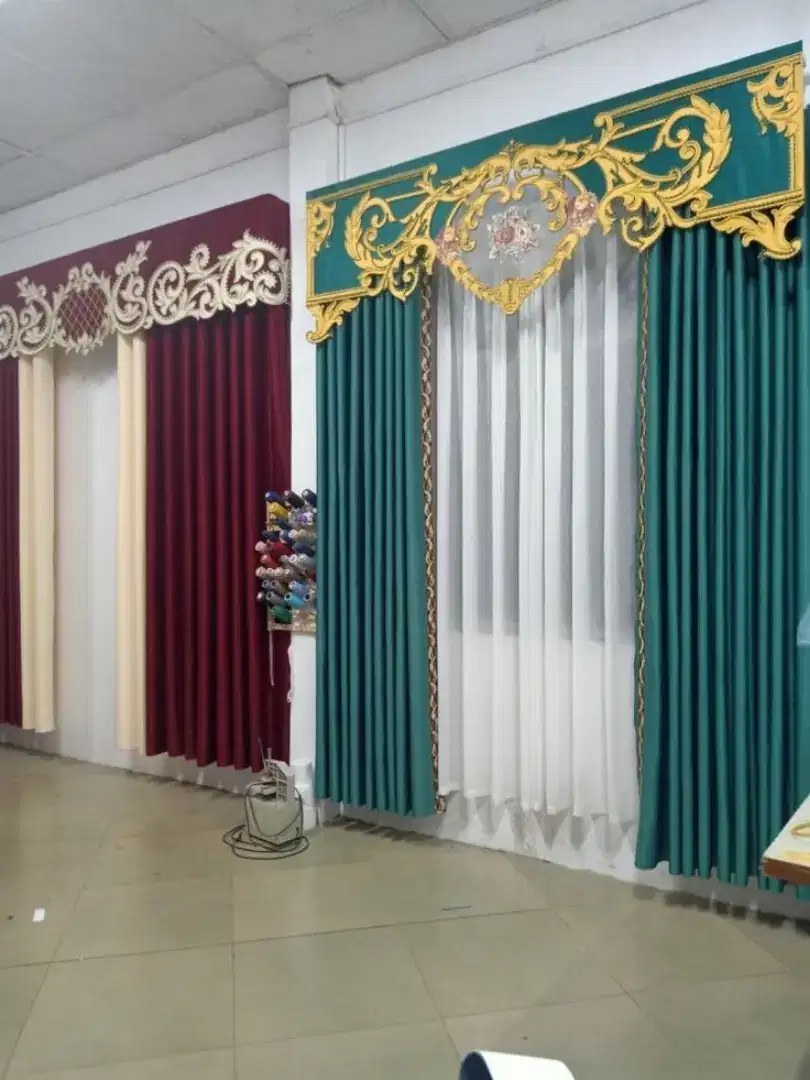 Jual tirai jendela gordyn hordeng gorden wallpaper dinding rollblind v