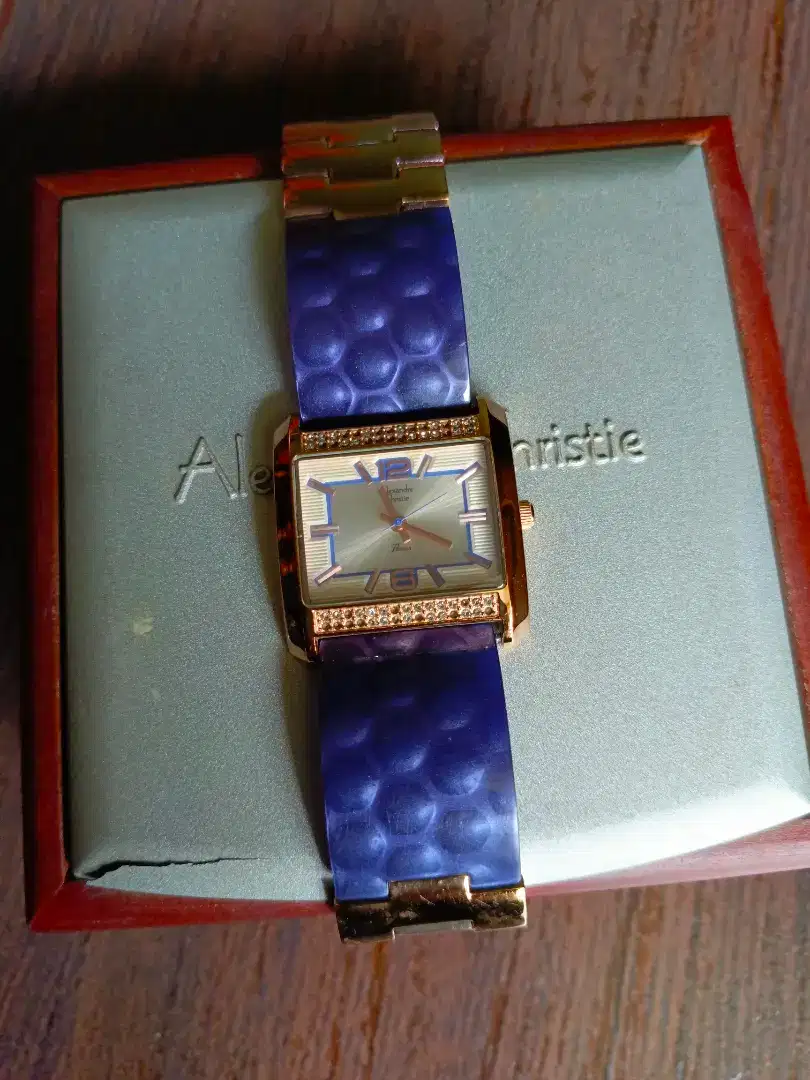 Jam Tangan Wanita Alexandre Christie 2504LH