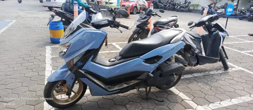 Di jual N-max tahun 2017 surat lengkap