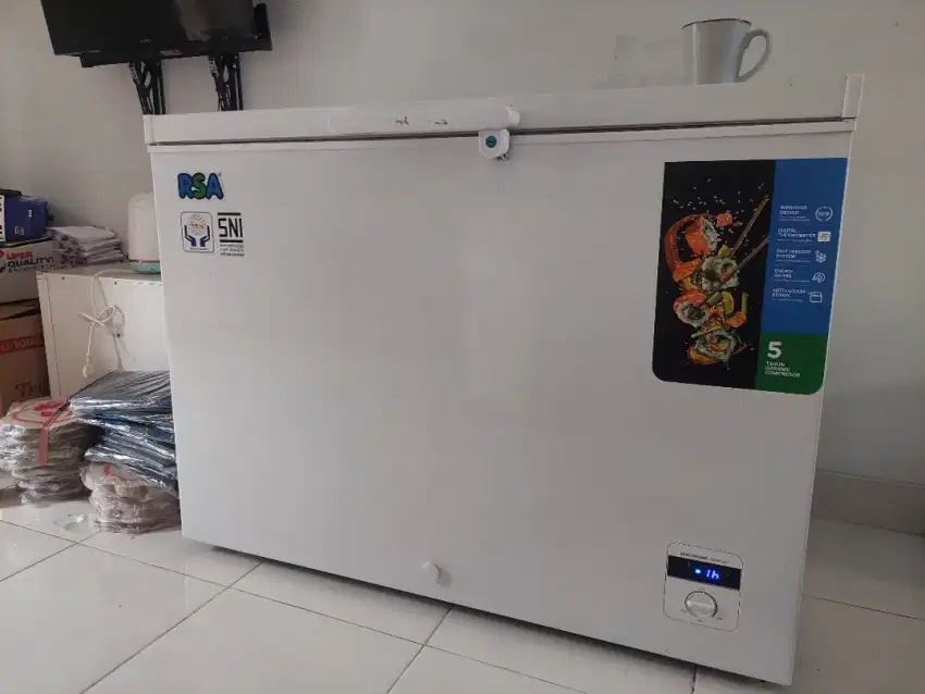 freezer 310 L merk RSA Model CF-310