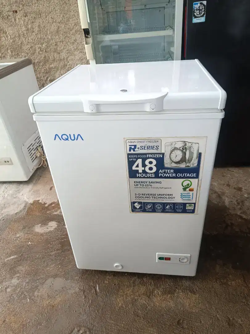 Aqua frezeer box 110 liter mulus ori murah