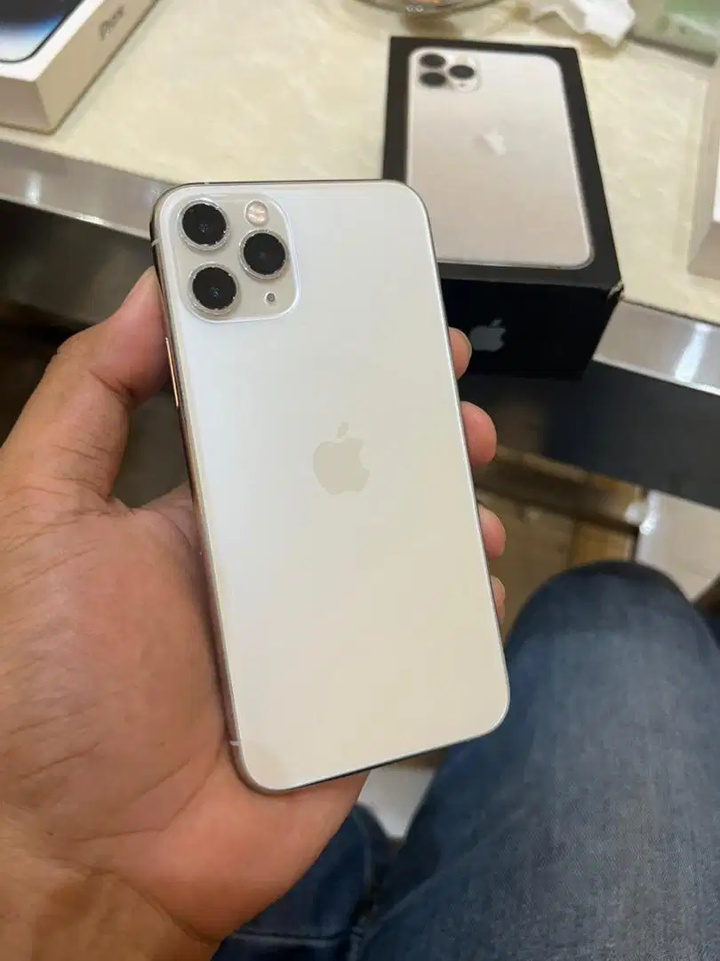 iphone 11 pro 64gb putih ori apple