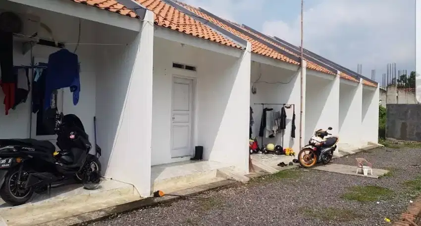Kontrakan Kebaharan Dukuh Ibu Lilis