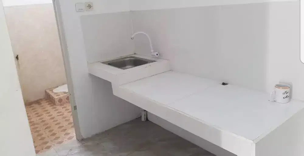 Kontrakan Kebaharan Dukuh Ibu Lilis