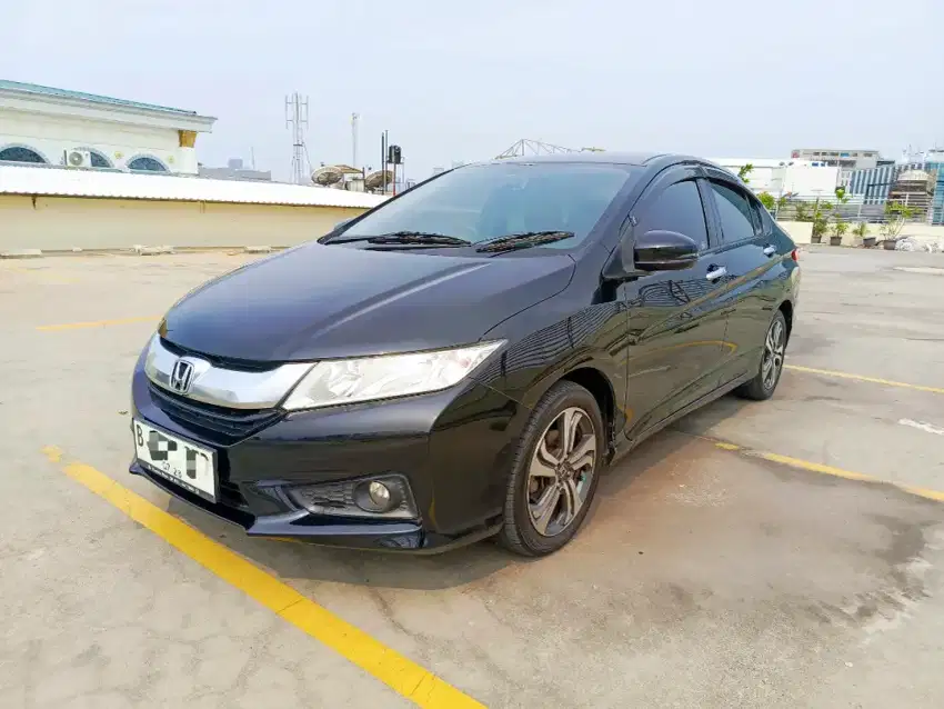 Honda City RS A/t 6 airbag 2014