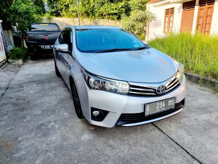 Corolla Altis 1,8 V AT 2014