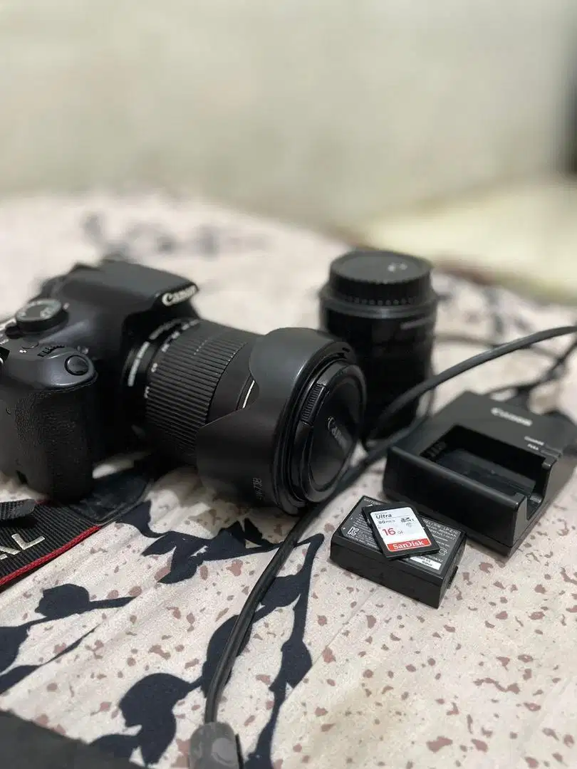 Jual camera canon 1200D