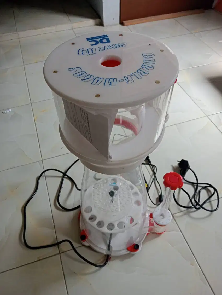 Skimmer protein air laut