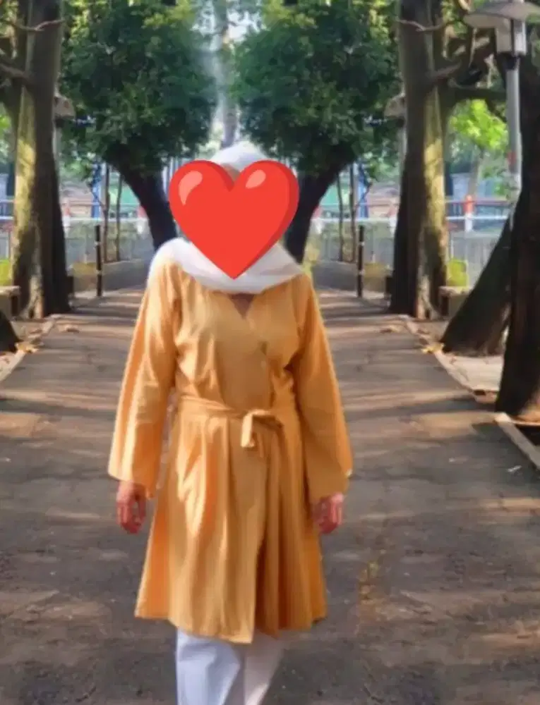 Preloved Outer muslim zaskiamecca