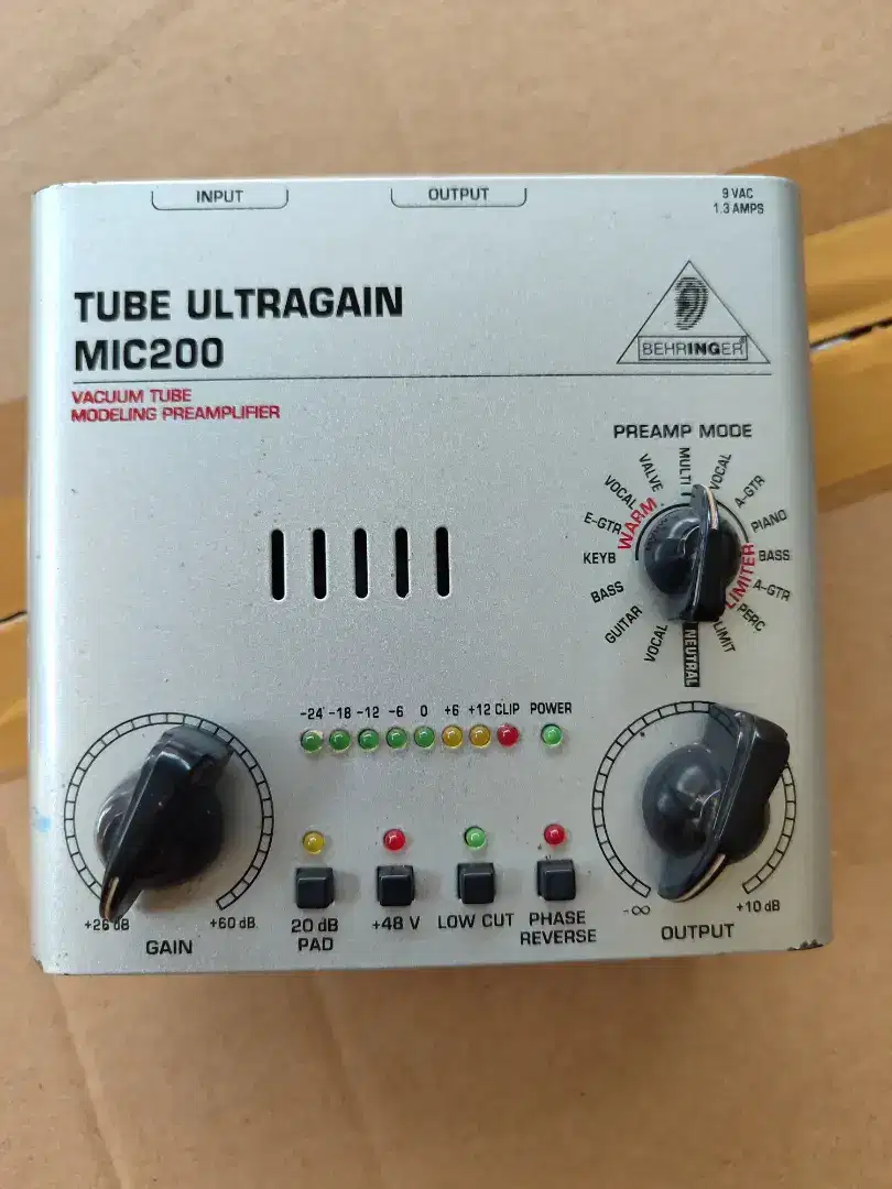 Tube UltraGain MIC 200