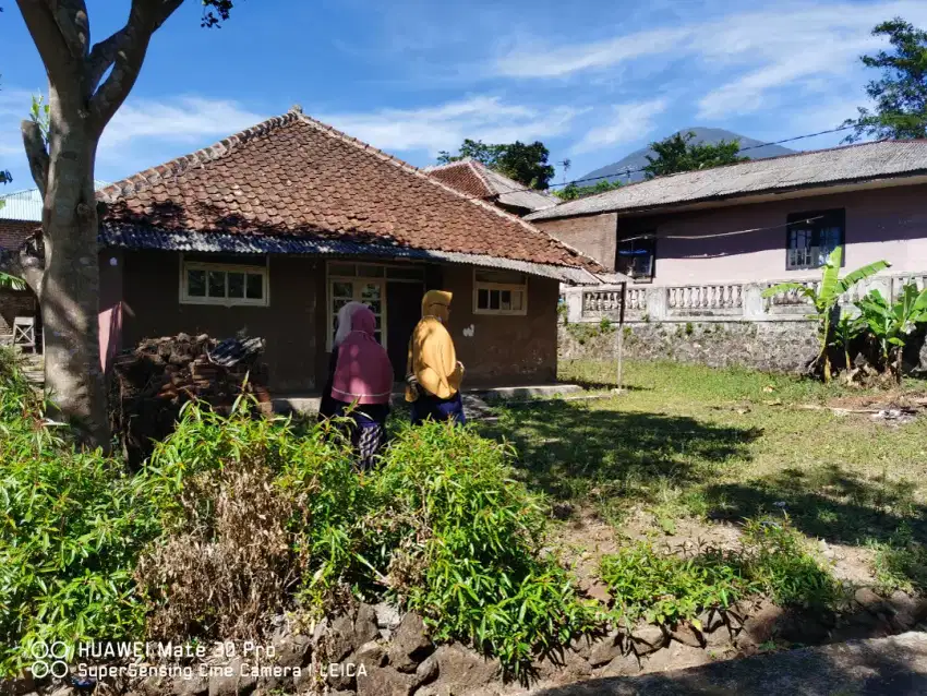 Tanah bekas rumah pinggir jalan ada sumur dan KWH 450