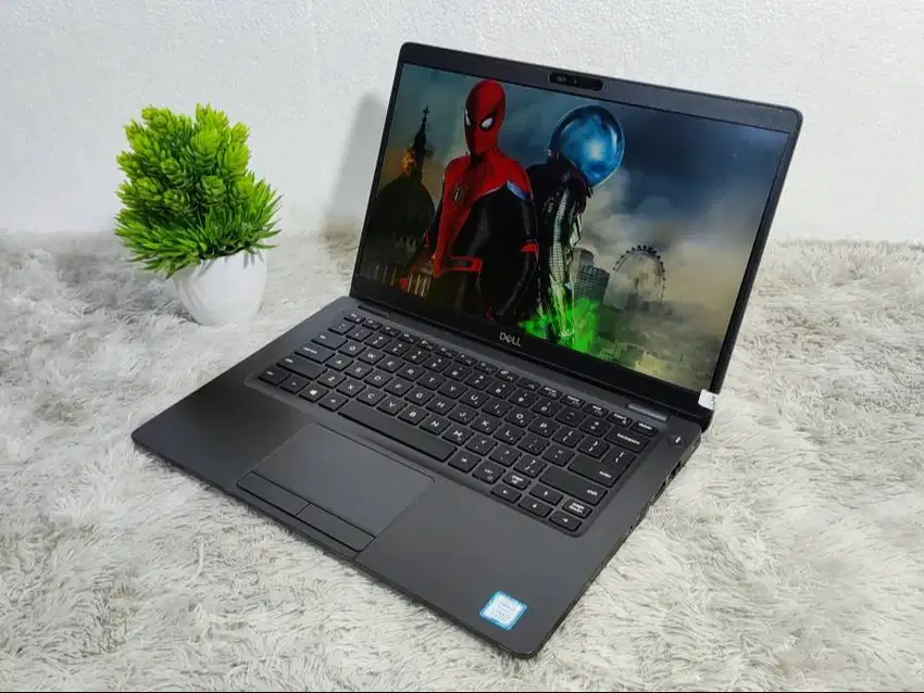 Dell Latitude 5300 Core i7 GEN8 RAM 8GB SSD 256GB