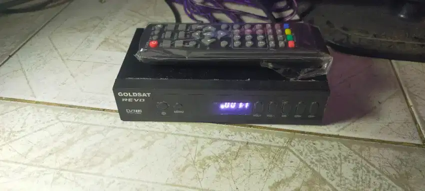 Set top box GOLD STAR REVO