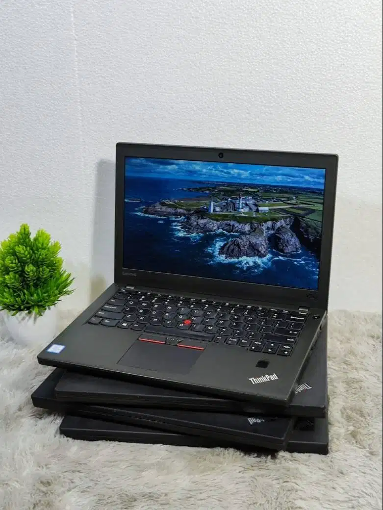 BEST SELLER! Lenovo ThinkPad X270 Ci5 GEN7 RAM SSD 256 GB