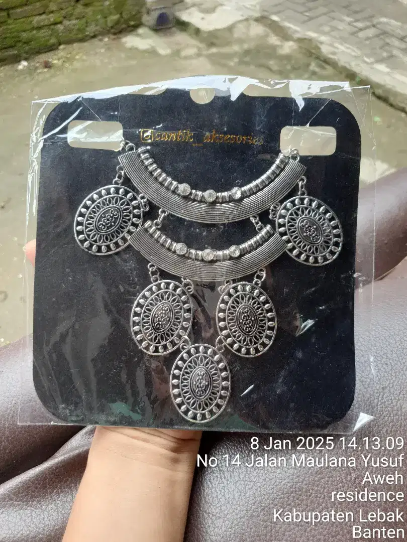 Kalung Fashion Etnik Unik Warna Silver Kebaya