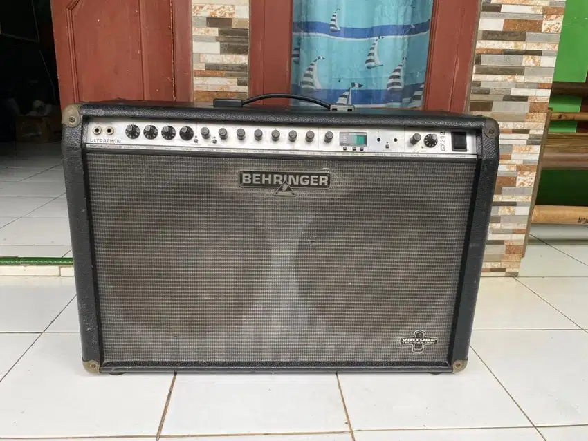 Ampli gitat behringer gx212 celestion