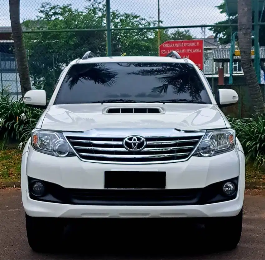 DP20JT! TOYOTA FORTUNER G VNT AT 2013