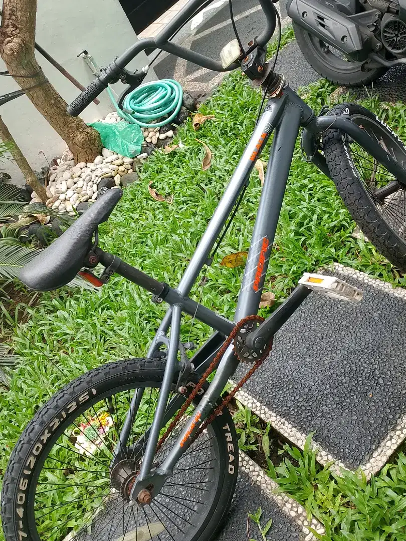 Sepeda anak di jual