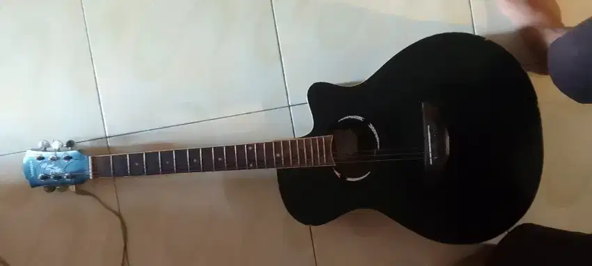 Gitar Yamaha akustik Thn 2020