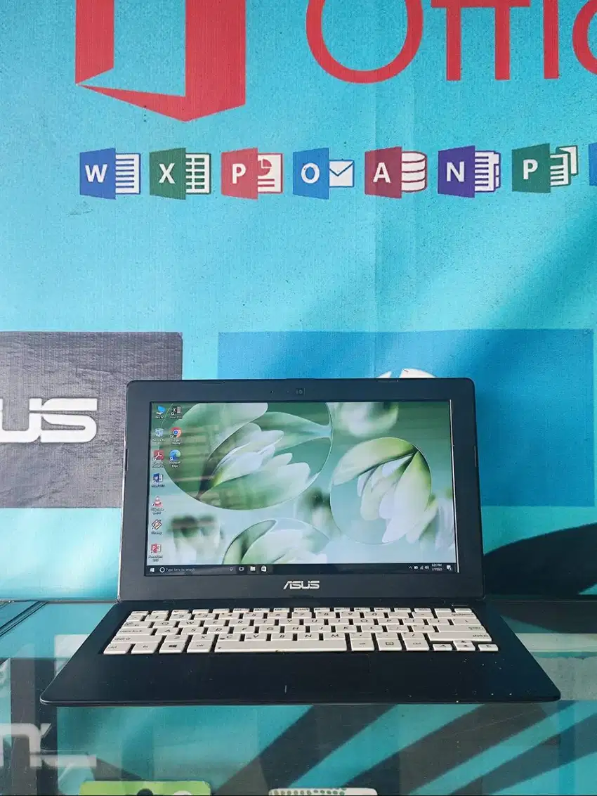 Notebook Asus X200 RAM 4GB HDD 500GB Normal Siap pakai