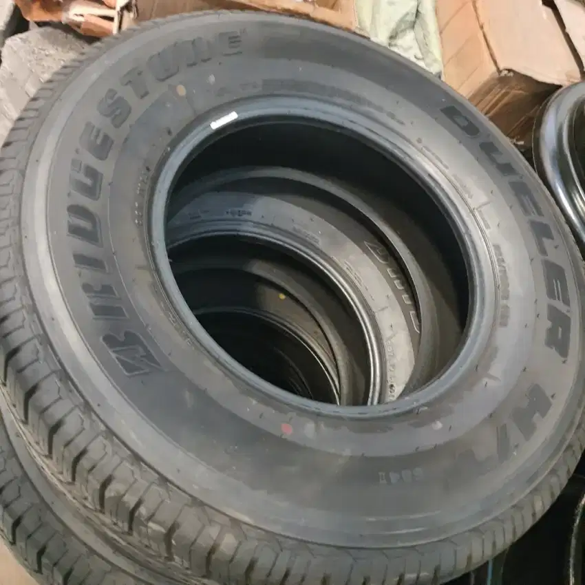 BAN R16 BRIDGESTONE