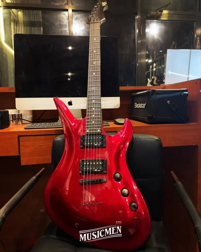 SGR Avenger by Schecter