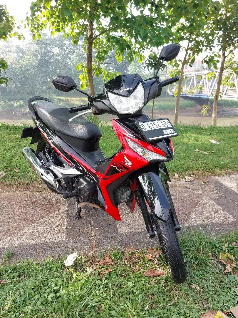 HONDA SUPRA X 125 PGM FI CW TAHUN 2019