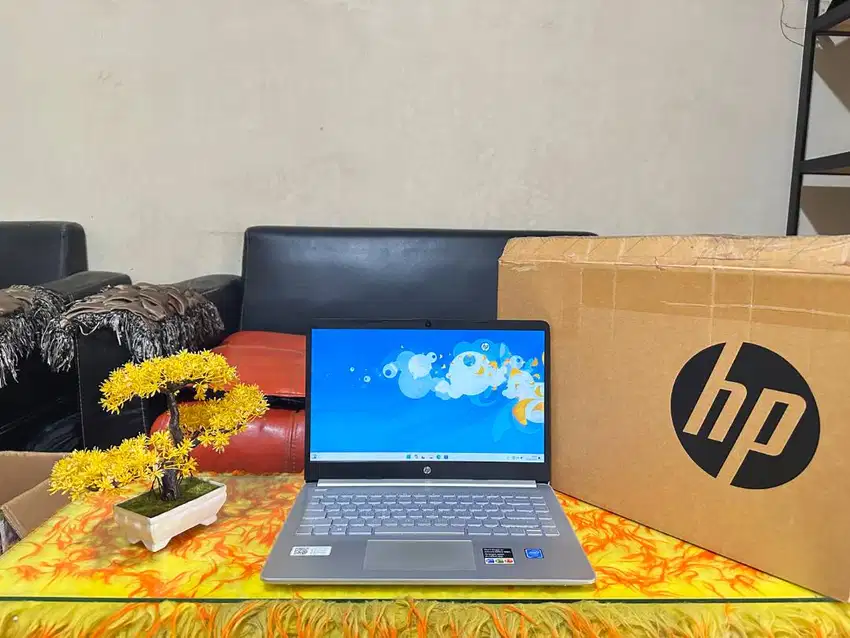 Fullset Laptop HP 14S Keyboard Lampu(Intel N4120, RAM 4GB, SSD 256GB)M