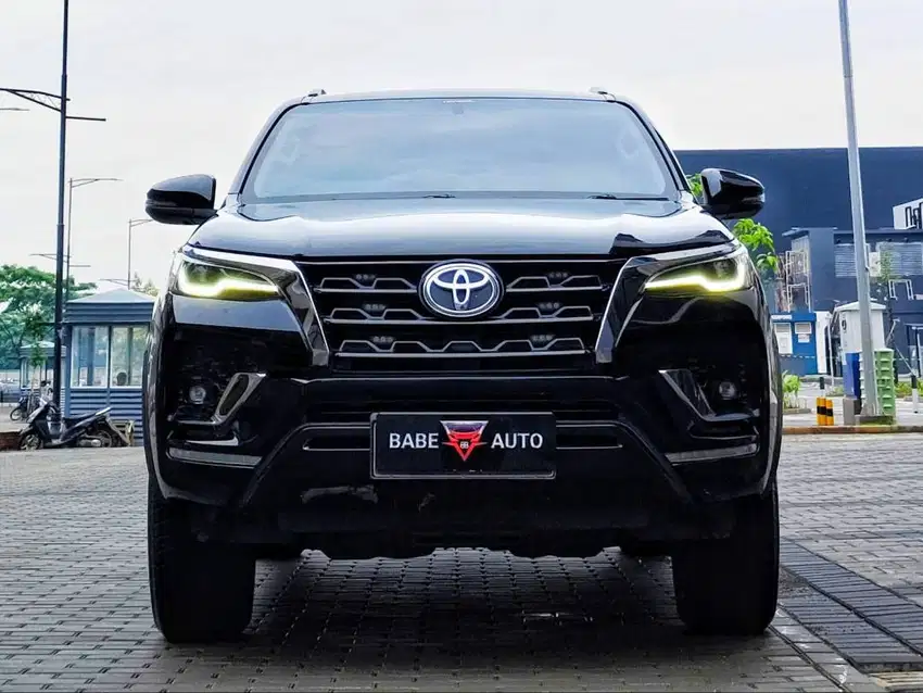 Termurah!!! Toyota Fortuner 2.4 VRZ 2022 Facelift Non-GR Sport