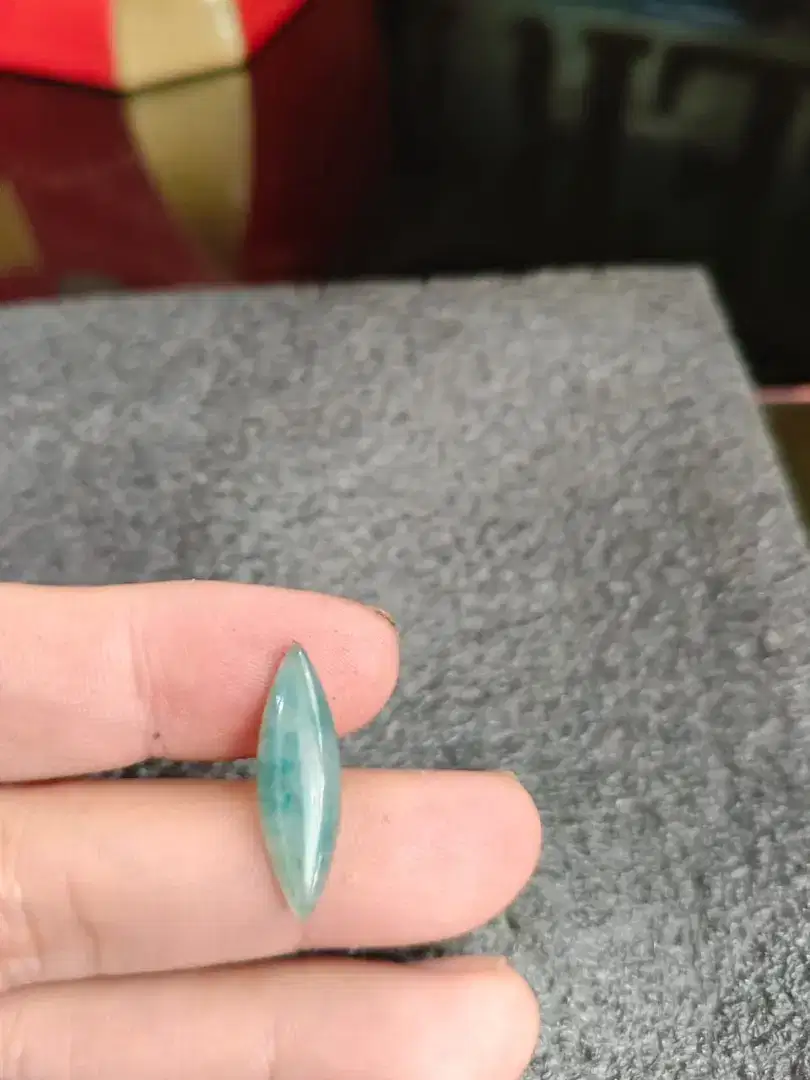 Batu Giok China Hijau Marquise Daun