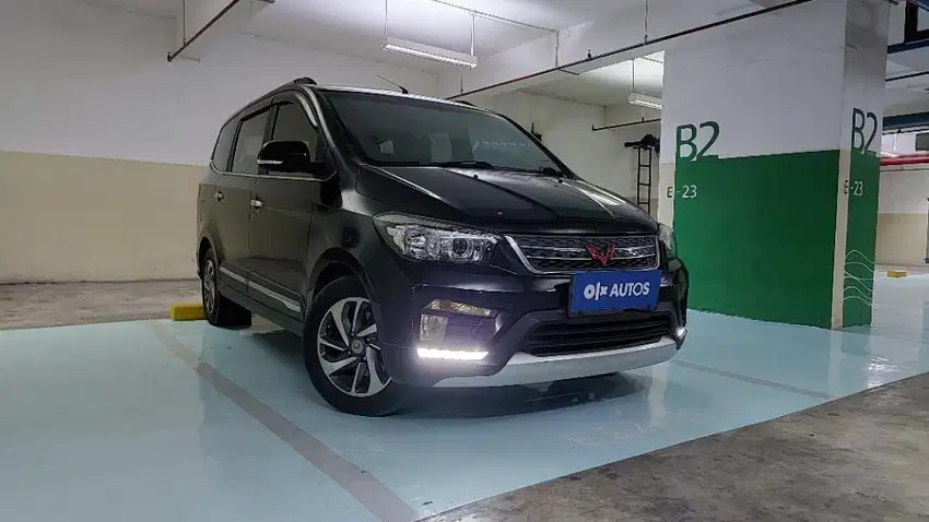 [OLX Mobbi] Dp Rendah Wuling Confero S Hitam 1.5 L Bensin-MT 2018 UKG
